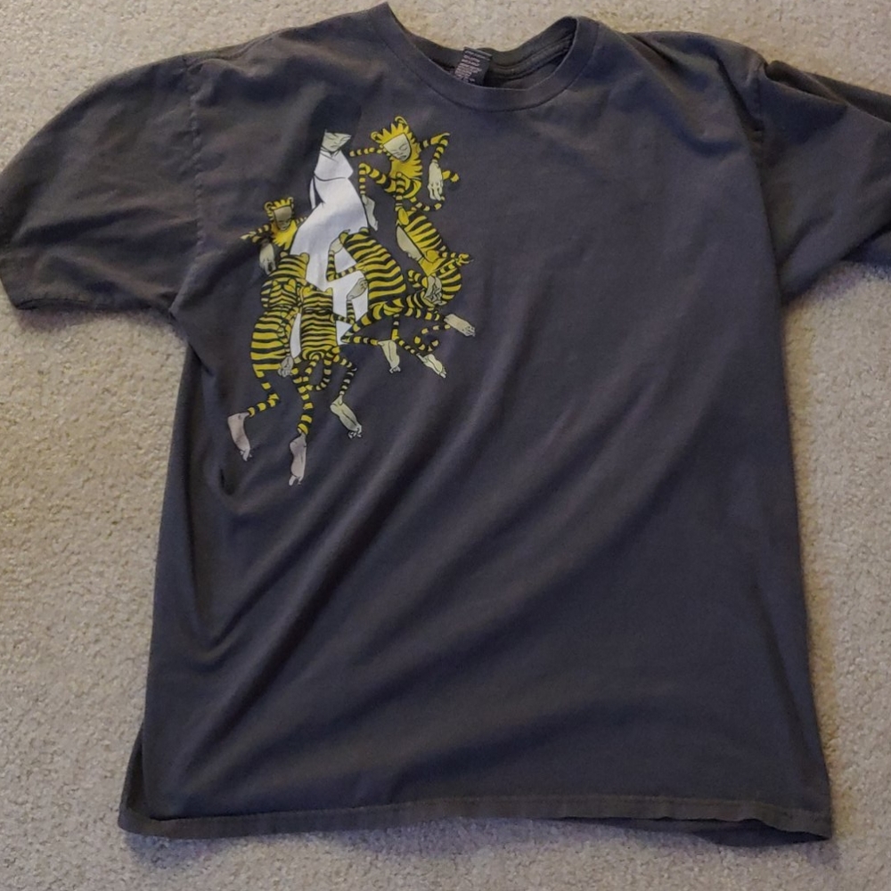 T-shirt